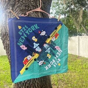 BT21 NYC bandana / banner